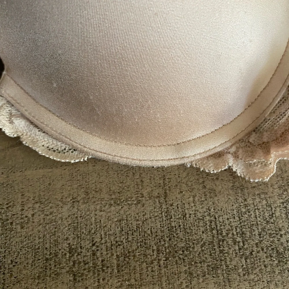 EUC Victoria’s Secret Pink Padded Bra - Picture 8 of 12